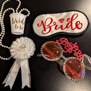 Bride to Be accessories set